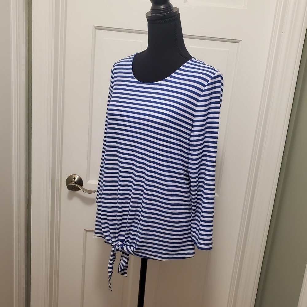 Talbots Blue & White Striped Center front Tie Up Knit Top Size Medium, Soft - Picture 6 of 8